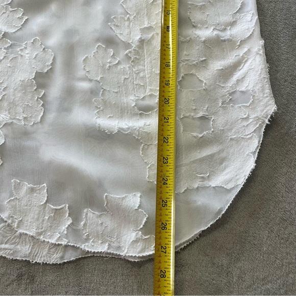 Aritzia Wilfred White Sèvres Floral Sleeveless Tunic Top Blouse - Picture 10 of 12